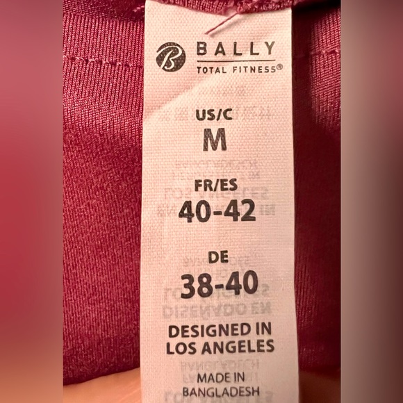 Bally Total Fitness Sports Bra/Tank Top - Picture 3 of 4